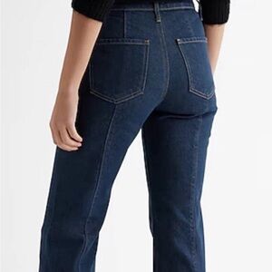 70’s Flare Mid-Rise